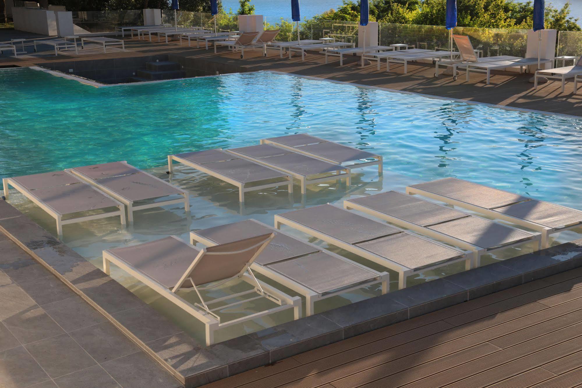 Hotel Cala Moresca 4*